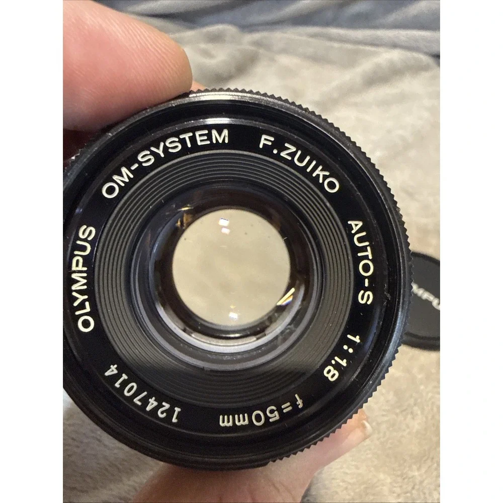 Olympus F.Zuiko Auto-s 50mm F1.8 OM Mount Prime Lens For SLR Cameras